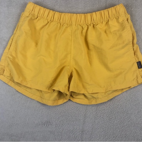 Patagonia Worn Wear Yellow Shorts - Picture 2 of 4